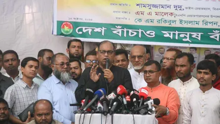 নির্বাচিত সরকারই গণতন্ত্র প্রতিষ্ঠার নেতৃত্ব দিতে পারে : দুদু