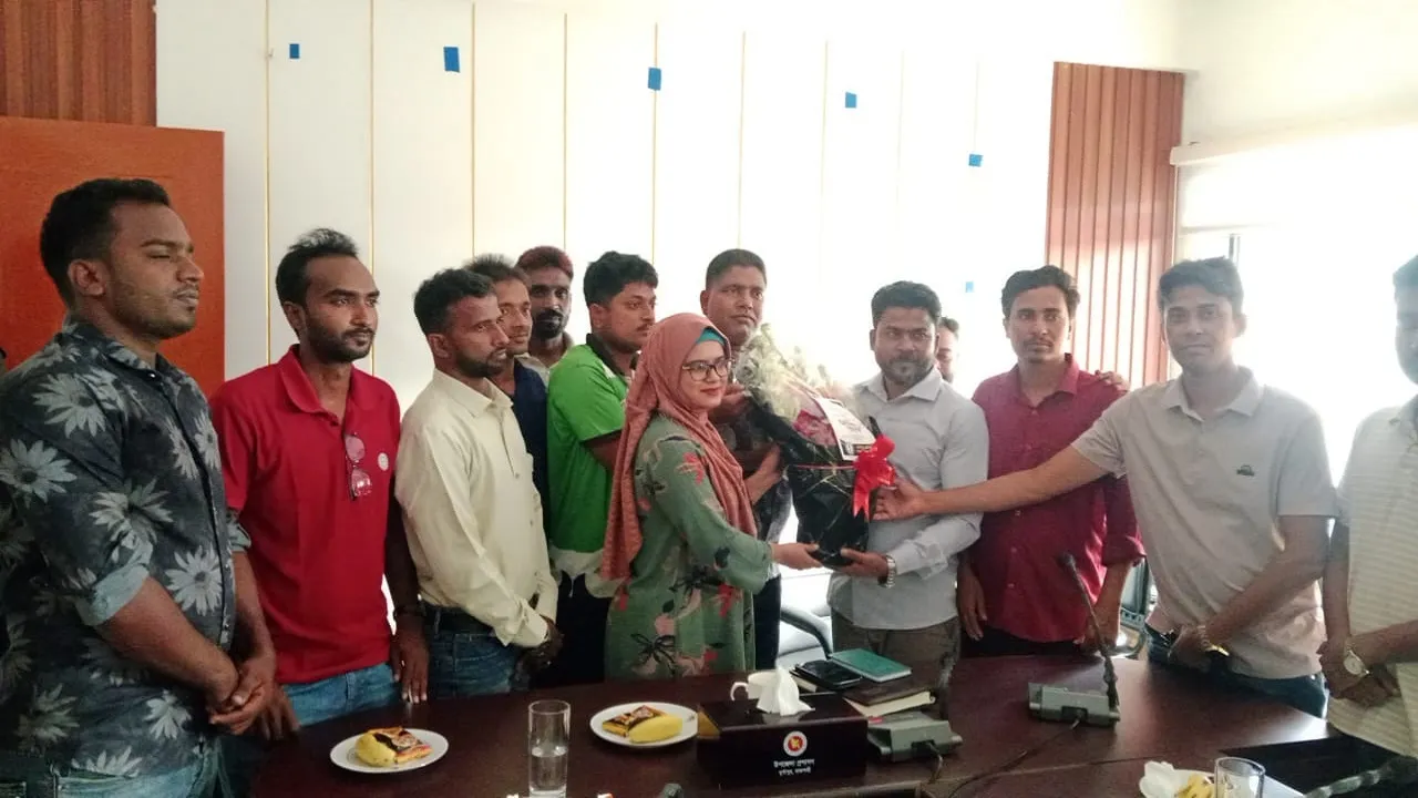 দুর্গাপুরে নবাগত ইউএনওর সাথে সাংবাদিকদের মতবিনিময়