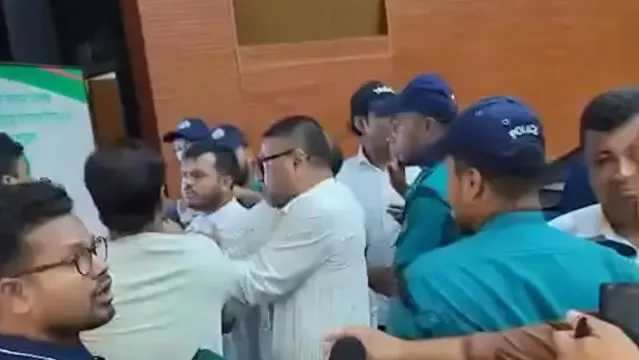 ব্রাহ্মণবাড়িয়ার ২টি আসনের সীমানা নির্ধারণ নিয়ে দুই পক্ষের হাতাহাতি