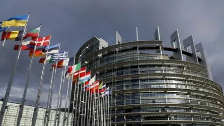 ২০২৭ সালের মধ্যে রাশিয়ার গ্যাস আমদানি বন্ধ করবে ইইউ