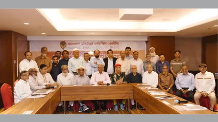 ন্যাশনাল এডিটরস কাউন্সিলের সভাপতি শফিক রেহমান, সাধারণ সম্পাদক মাহমুদুর রহমান