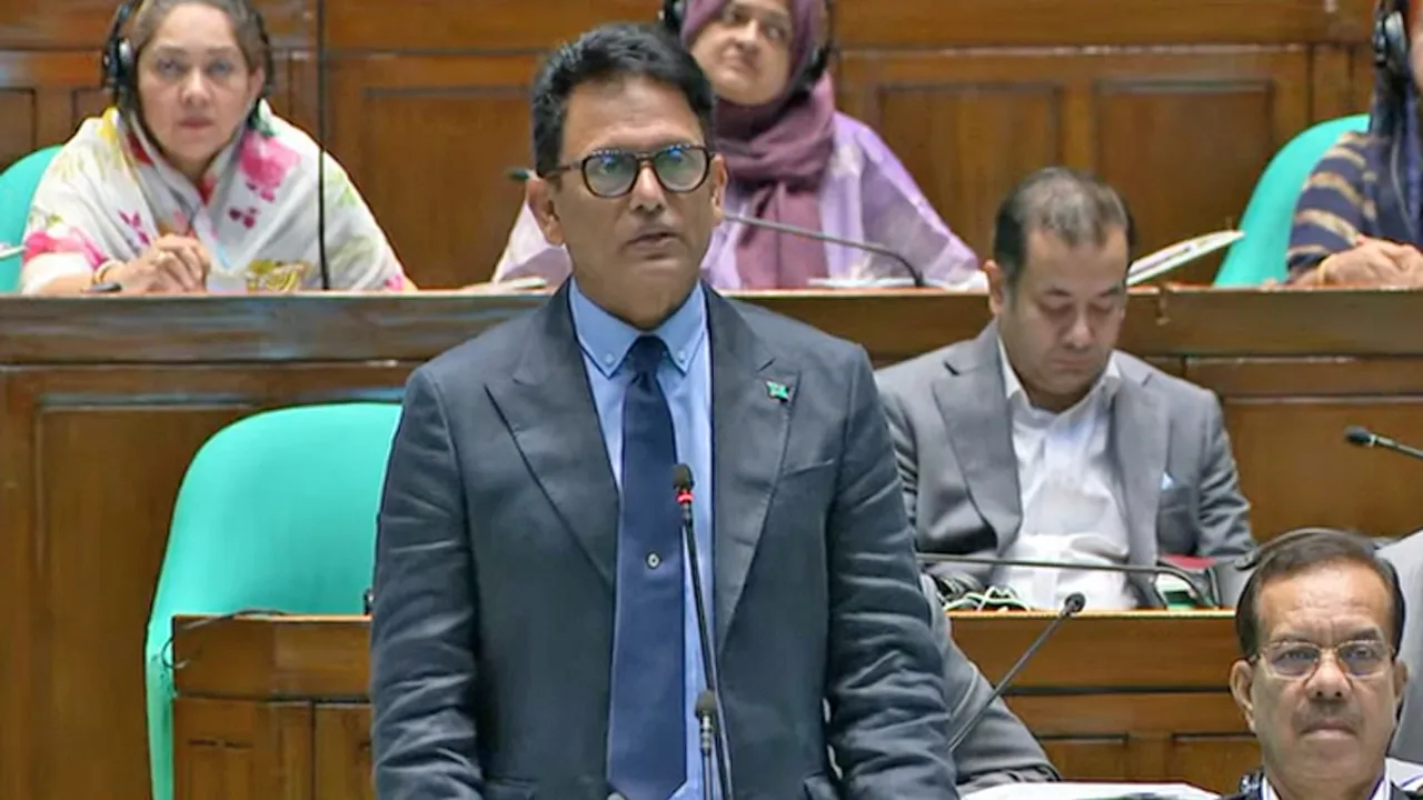 আগামীতে জানুয়ারিতে এসএসসি এবং জুনে এইচএসসি পরীক্ষা অনুষ্ঠিত হবে