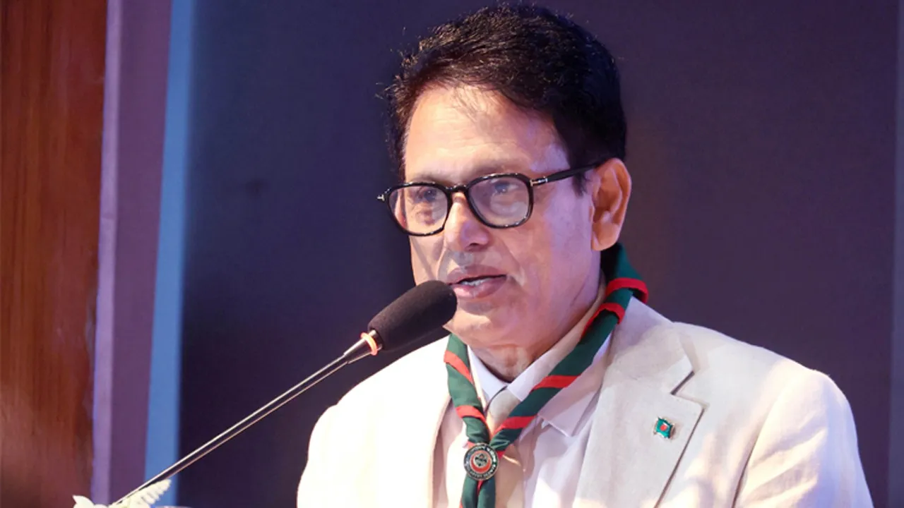 মেধাবীদের হাত ধরেই গড়ে উঠবে আগামীর বাংলাদেশ : শিক্ষামন্ত্রী
