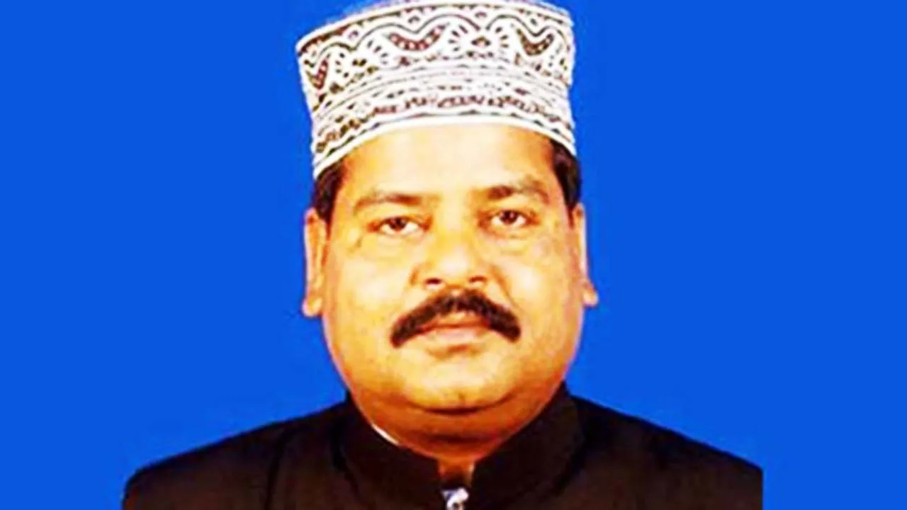 সাবেক এমপি ইলিয়াস মোল্লাসহ ৪ জনের নামে মামলা