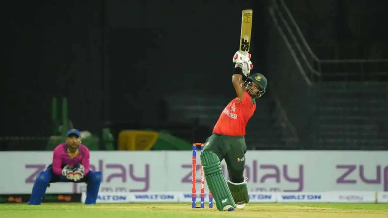 পারভেজ ইমনের কড়া সমালোচনা করলেন মিসবাহ