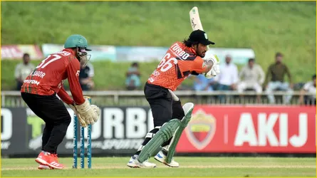 আসরে প্রথম হার চট্টগ্রামের, এখনো জয়ের মুখ দেখেনি বরিশাল