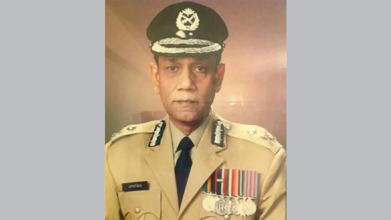 সাবেক আইজিপি মোদাব্বির হোসেন চৌধুরীর ইন্তেকাল
