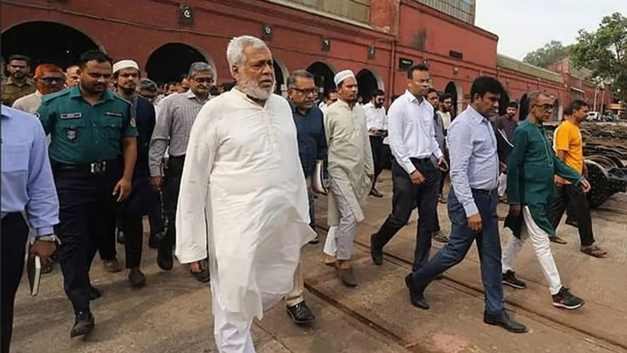 রেলওয়ের হাসপাতালগুলোতে সাধারণ মানুষকেও চিকিৎসাসেবা দেয়া হবে : উপদেষ্টা