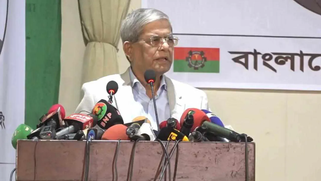 অল্প সময়ে গণতন্ত্র ফিরে পাওয়া অনিশ্চিত : মির্জা ফখরুল