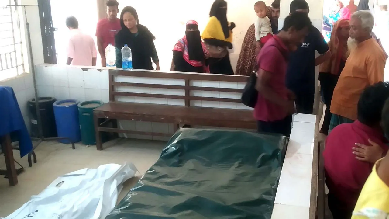 ফকিরহাটে বাসচাপায় শিশু নিহত
