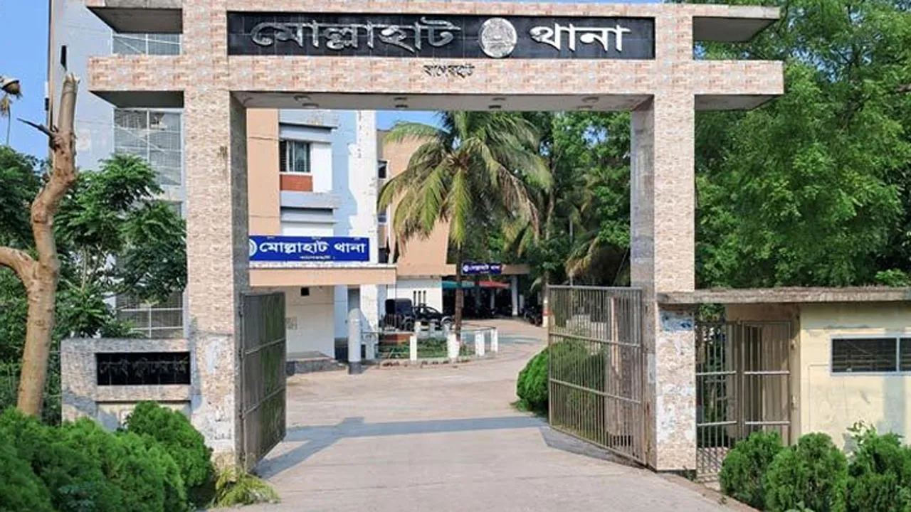 ফকিরহাটে মোটরসাইকেলের নিয়ন্ত্রণ হারিয়ে নিহত ১