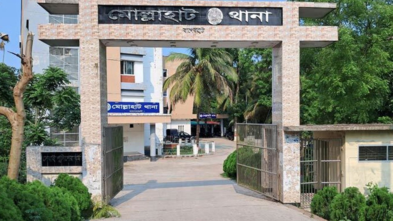 ফকিরহাটে মোটরসাইকেলের নিয়ন্ত্রণ হারিয়ে নিহত ১
