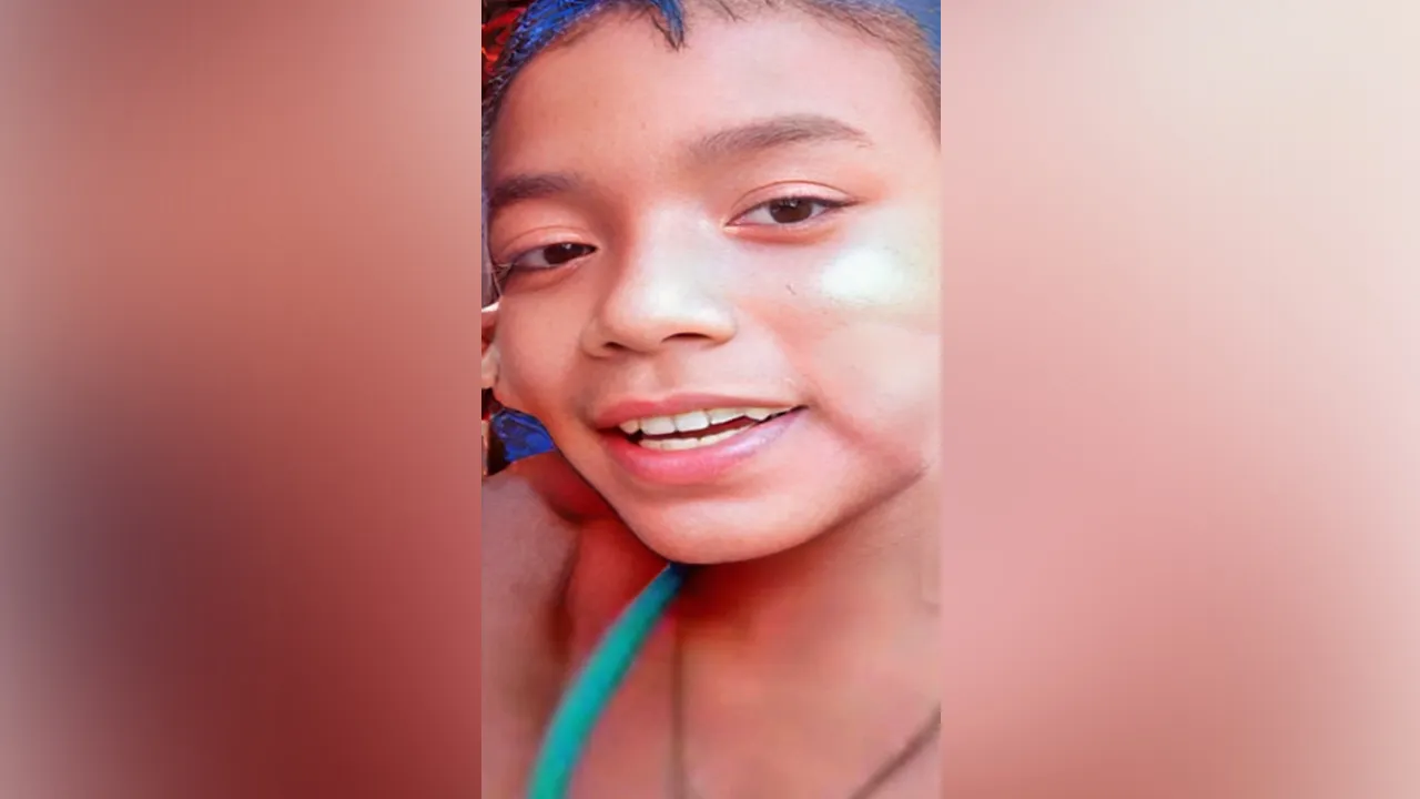নিখোঁজ শিশুকে খুঁজে পেতে পরিবারের আকুতি
