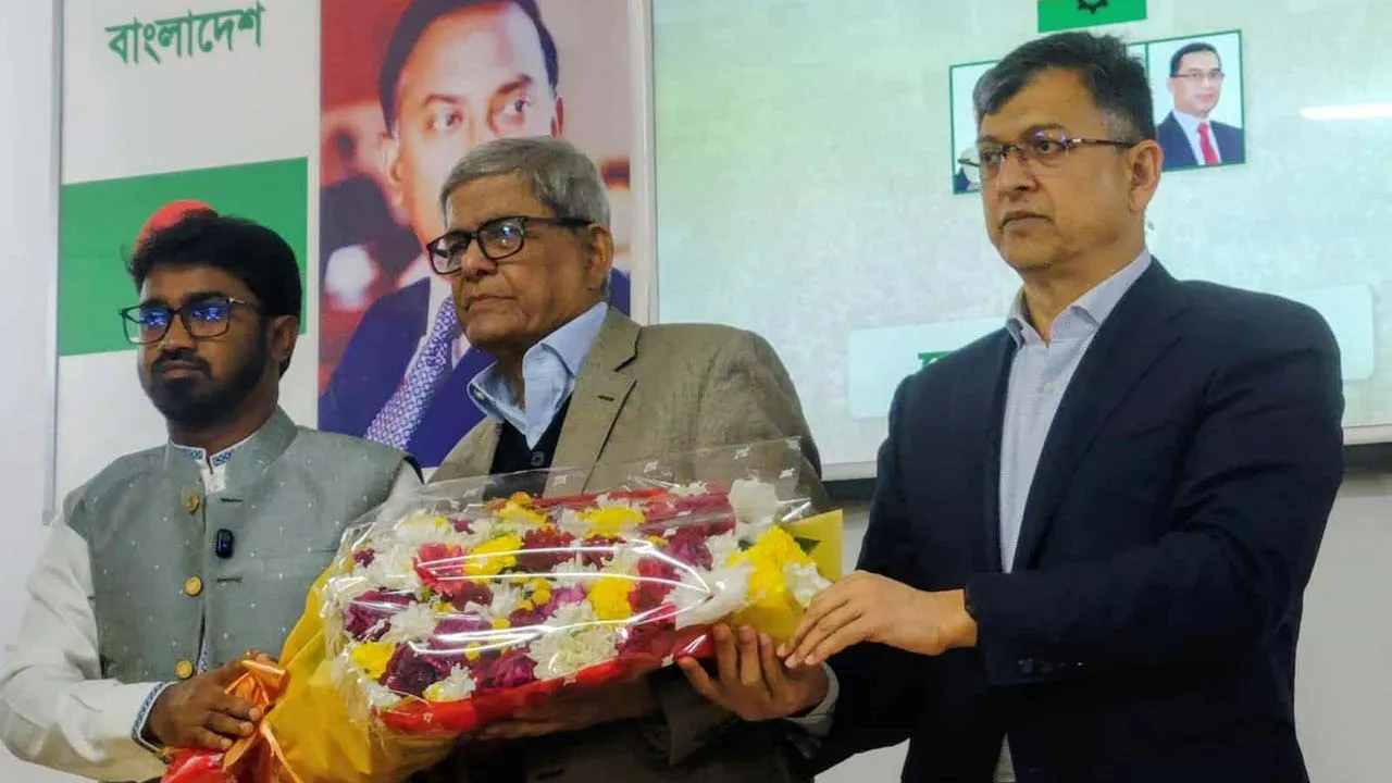 বিএনপিতে যোগ দিলেন রাশেদ খান