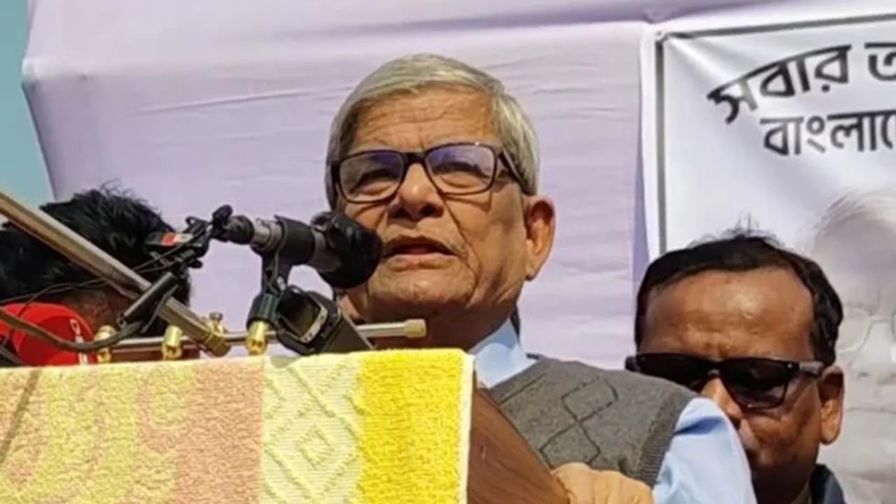বিএনপি কাজে বিশ্বাস করে, সমালোচনায় নয় : মির্জা ফখরুল