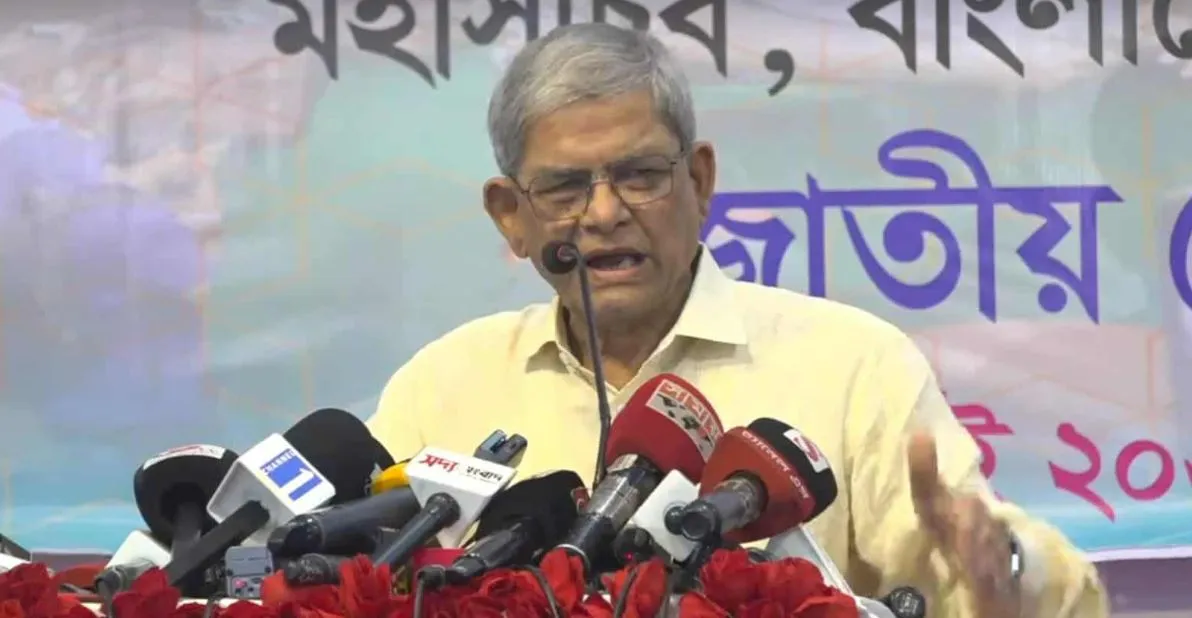 রাজনৈতিক দলগুলোর মধ্যে বোঝাপড়া না থাকলে কাদা ছোড়াছুড়ি বাড়বে : মির্জা ফখরুল