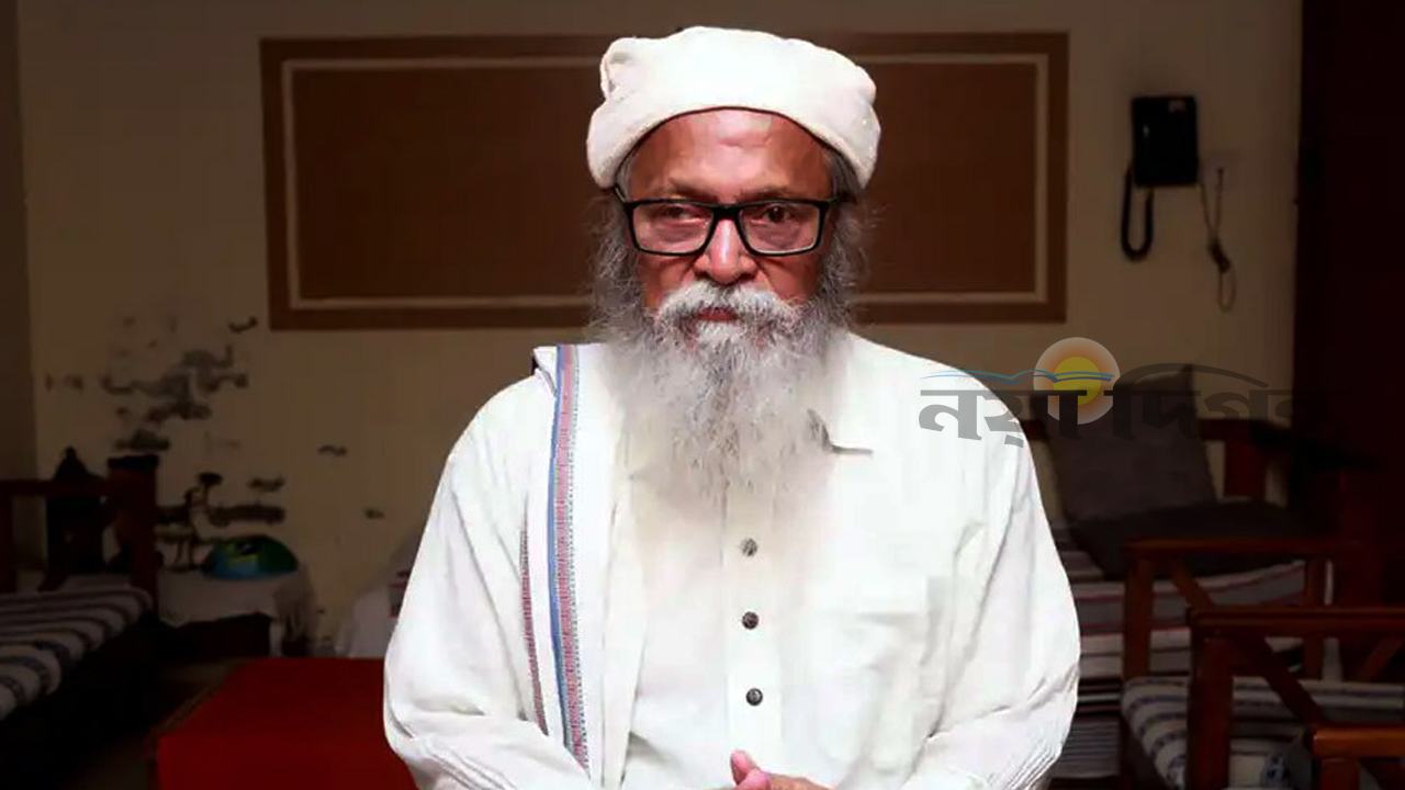 সেনাপ্রধানের সমালোচনা অন্তর্ঘাতমূলক : ফরহাদ মজহার
