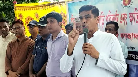 সরকারি সহায়তা বিতরণে স্বজনপ্রীতি করা যাবে না : পানিসম্পদ প্রতিমন্ত্রী