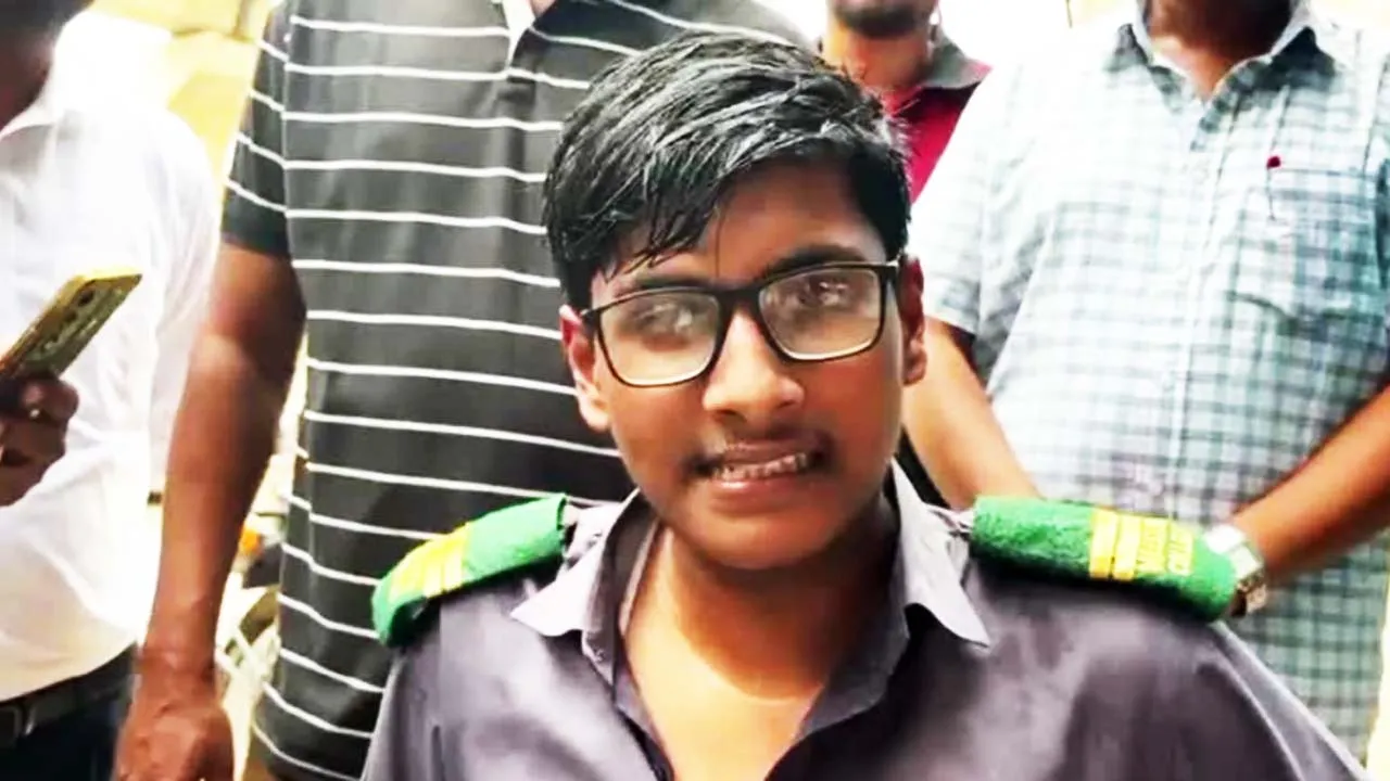 ‘চোখের সামনেই মারা গেল আমার বন্ধু’