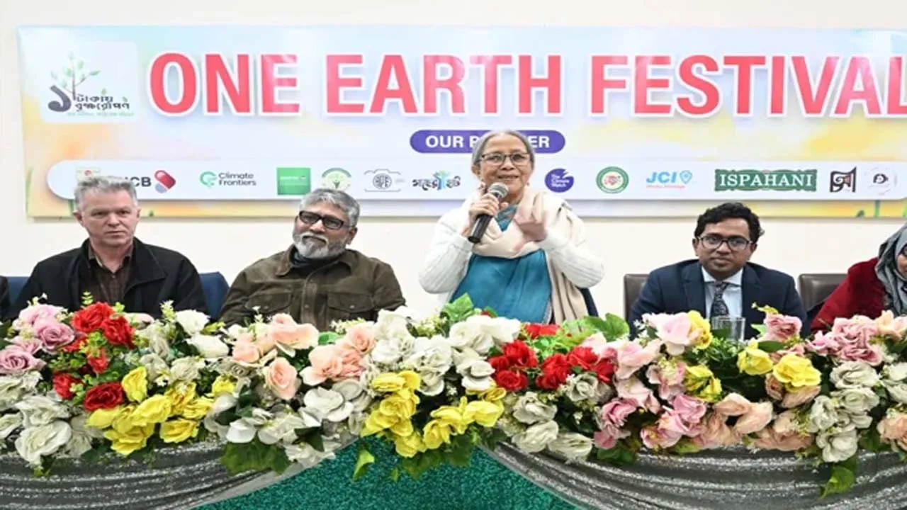 গাছ রোপণ শুধু পরিবেশগত উদ্যোগ নয়, গ্রামীণ সামাজিক নিরাপত্তার অংশ