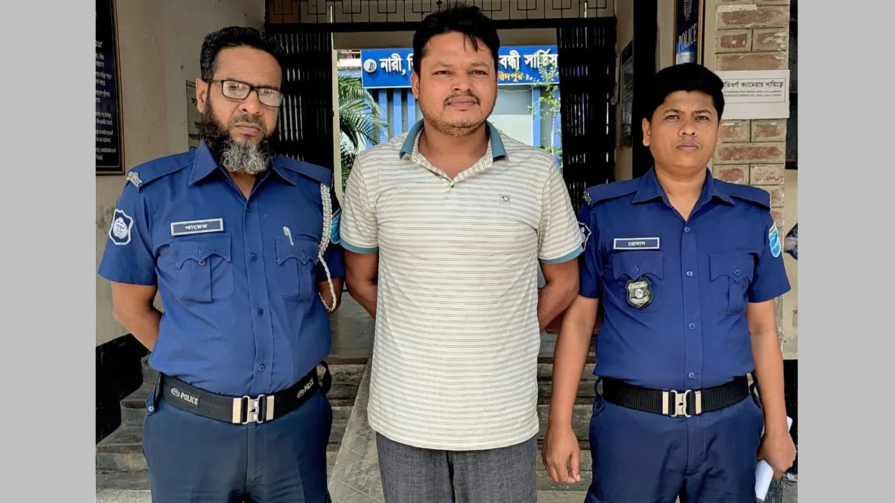 সালথায় স্বেচ্ছাসেবক লীগ সভাপতি জুয়েল গ্রেফতার