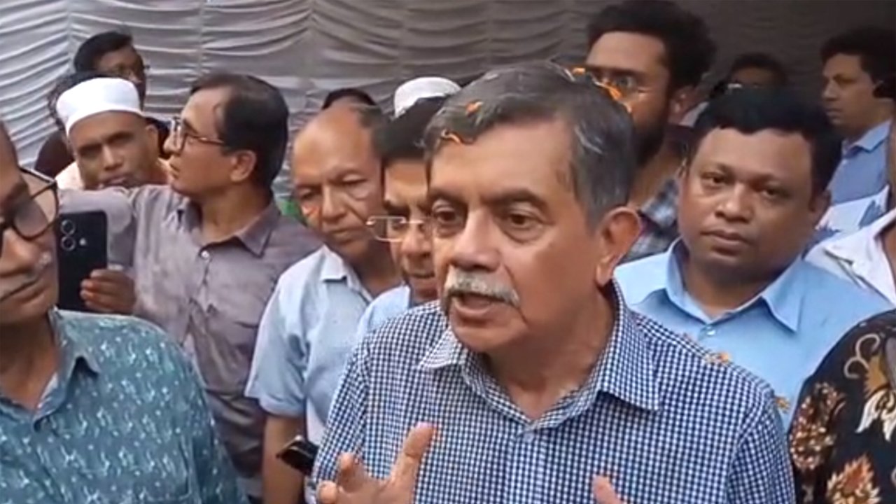 কুয়েটের পরিস্থিতি দ্রুততম সময়ে সমাধানের চেষ্টা করছি : শিক্ষা উপদেষ্টা