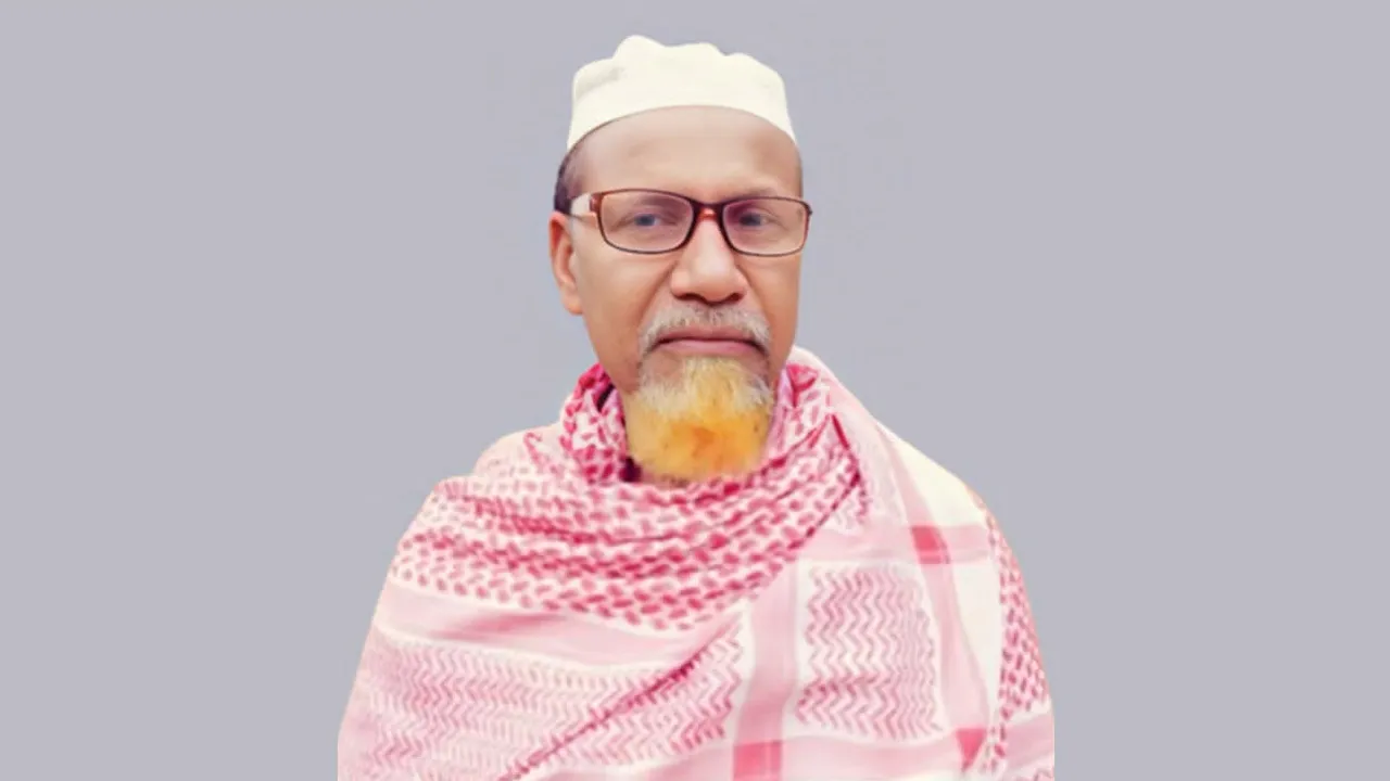৭৫ বছর বয়সে ডিগ্রি পাশ করলেন কৃষক সাদেক আলী