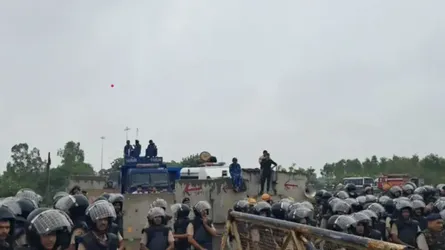 পাঞ্জাবের প্রতিবাদী কৃষকরাও দিল্লি অভিমুখে