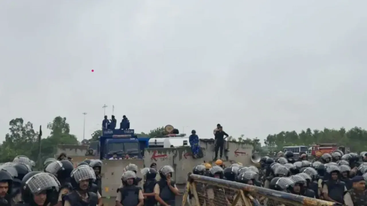 পাঞ্জাবের প্রতিবাদী কৃষকরাও দিল্লি অভিমুখে