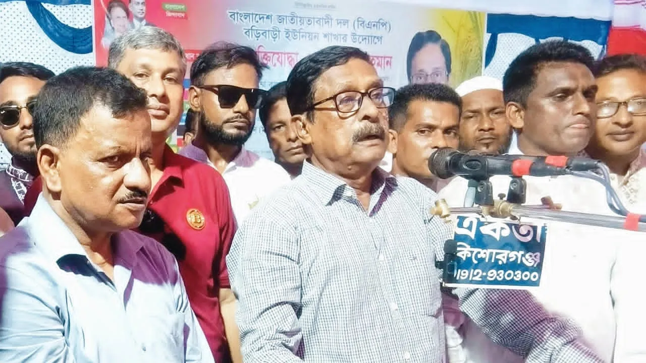 বাংলাদেশ চালানোর ক্ষমতা তারেক রহমানের রয়েছে : অ্যাডভোকেট ফজলুর রহমান