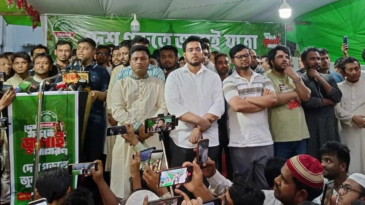 'আগে একদল চাঁদাবাজি করত, এখন করছে আরেক দল'