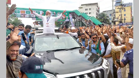 চট্টগ্রামমুখী লংমার্চ ফেনীতে, বক্তব্য রাখছেন কেন্দ্রীয় নেতারা