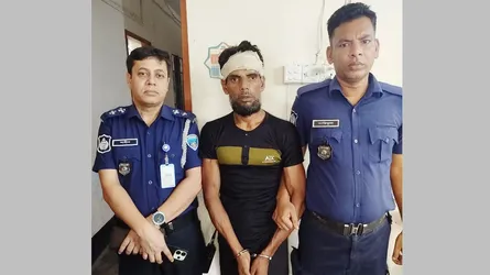 স্ত্রীকে উত্ত্যক্তের প্রতিবাদ করায় স্বামীকে ছুরিকাঘাতে হত্যা, যুবক গ্রেফতার