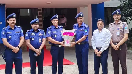 ফেনীর নতুন এসপি প্রত্যুষ কুমারের দায়িত্বগ্রহণ