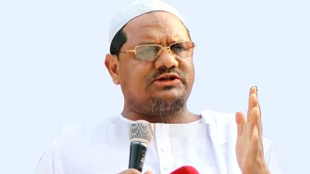 আজ ফেনী আসছেন চরমোনাই পীর মুফতি রেজাউল করীম