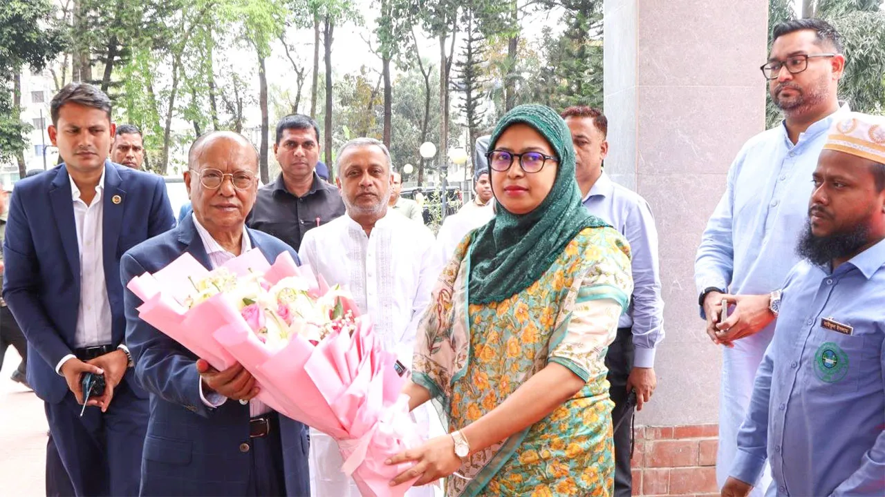 মাদককারবারি ও চাঁদাবাজদের ধরতে আরেকটি অভিযান আসছে : আবদুল আউয়াল মিন্টু