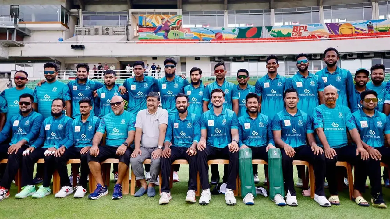 অবশেষে ফুরাল অপেক্ষা, চ্যাম্পিয়ন মোহামেডান