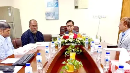 বিমানবন্দরের কার্গো জটিলতা নিরসনে বাণিজ্যমন্ত্রীর বৈঠক