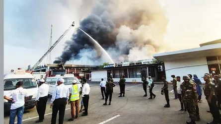 শাহজালালে আগুন নিয়ন্ত্রণে যানবাহন প্রবেশ বাধাগ্রস্ত হয়নি : বেবিচক