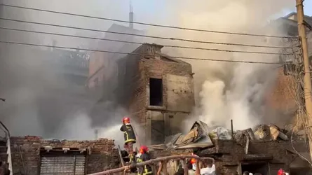 অপরিকল্পিত ভবন ও সরু সড়ক কার্যক্রম ব্যাহত করেছে : ফায়ার সার্ভিস