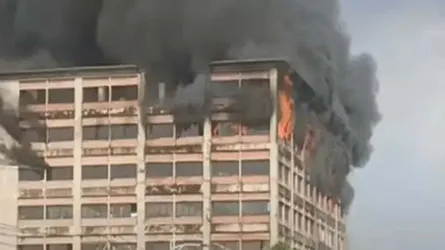চট্টগ্রাম ইপিজেডে কারখানার আগুন নিয়ন্ত্রণে বেগ পেতে হচ্ছে : ফায়ার সার্ভিস