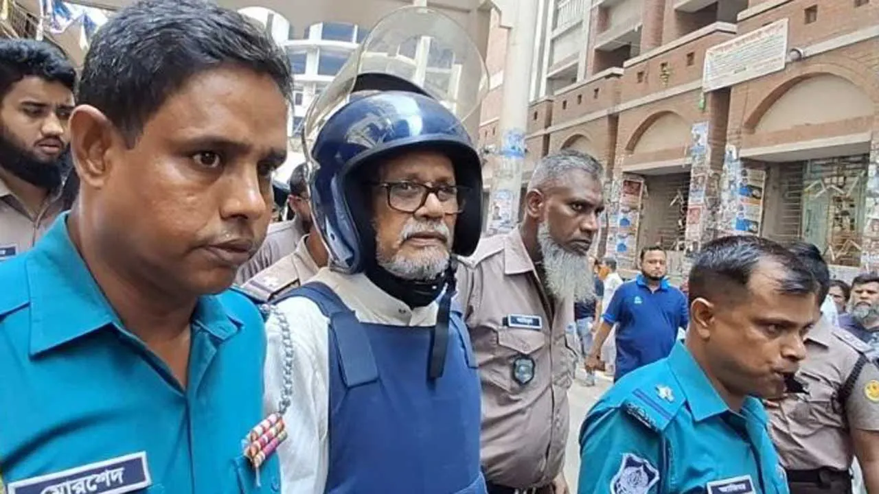 হত্যাচেষ্টা মামলায় গ্রেফতার দেখানো হলো সাবেক হুইপ আ স ম ফিরোজকে