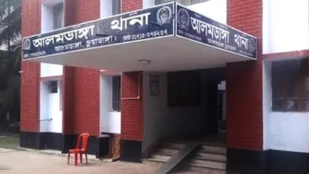আলমডাঙ্গায় পুলিশের অভিযানে গ্রেফতার ৫, মাদক উদ্ধার