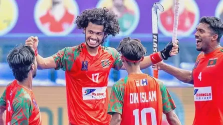 বিশ্বকাপে বাজিমাত করে ৬৫ লাখ টাকা পেলেন আমিরুলরা