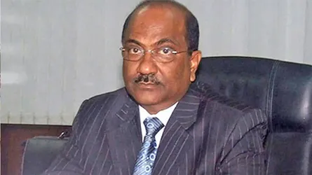 সাবেক ডেপুটি গভর্নর এস কে সুরের ৩ বছরের কারাদণ্ড