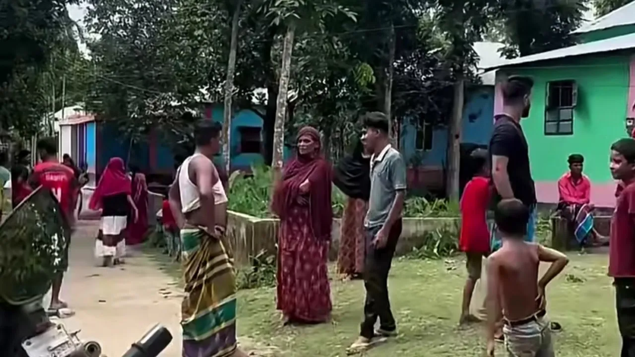 গফরগাঁওয়ে একই পরিবারের ৭ জনকে অচেতন করে ১২ লাখ টাকা ও স্বর্ণালঙ্কার লুট