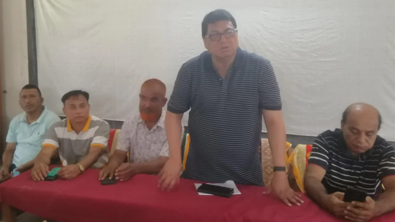 সাদুল্লাপুরে শিক্ষকদের সাথে বিএনপির মতবিনিময়