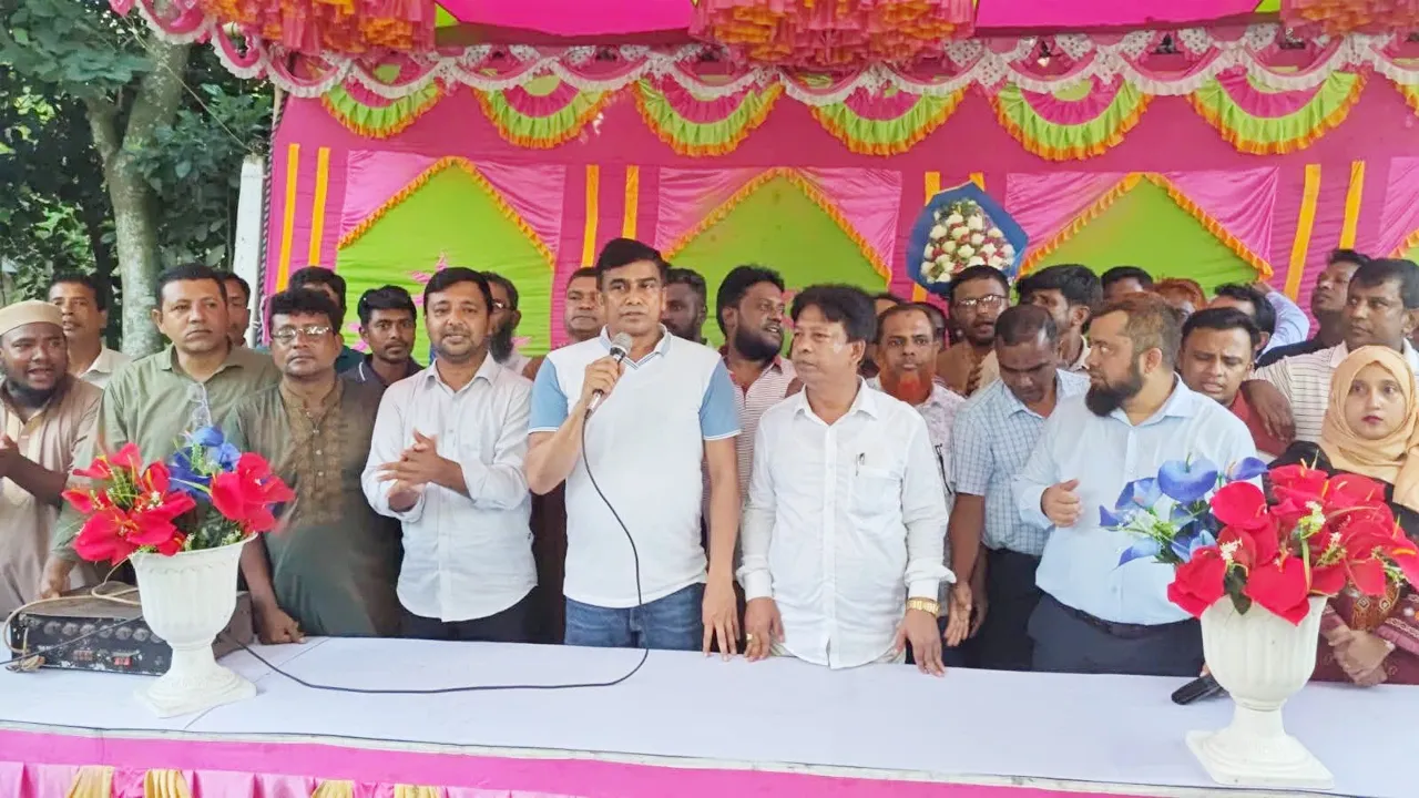 সুন্দরগঞ্জে নদী ভাঙন এলাকা পরিদর্শনে পানি সম্পদ প্রতিমন্ত্রী