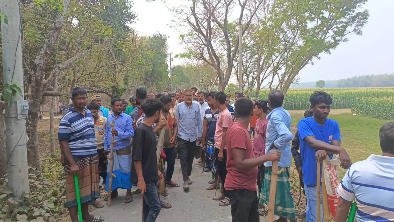 গাংনীতে দুই গ্রুপের সংঘর্ষ, উপজেলা বিএনপির সভাপতিসহ আহত ১০