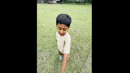 গাংনীতে স্কুল ফিডিংয়ের গাড়ির চাকায় পিষ্ট হয়ে প্রথম শ্রেণির শিক্ষার্থীর মৃত্যু